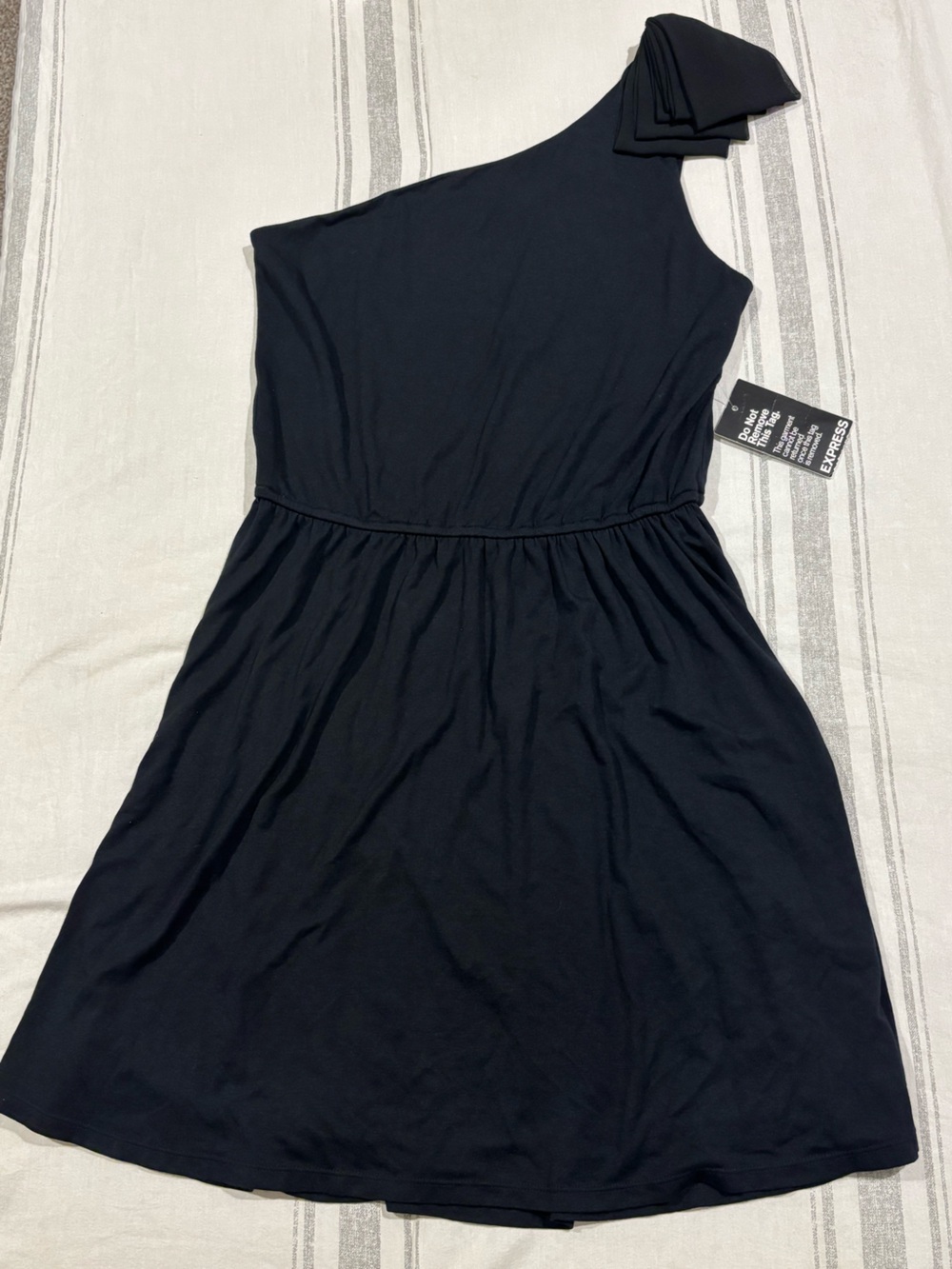 Express Black One Shoulder Solid Black Dress
